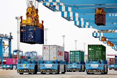 港口作業忙 進出口增長 貨物進出口